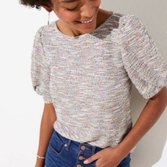 LOFT Tops - NWT Loft Rainbow Puff Sleeve Top Size M